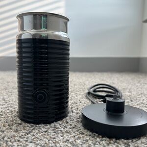 Nespresso Aeroccino 3 Frother - Black
